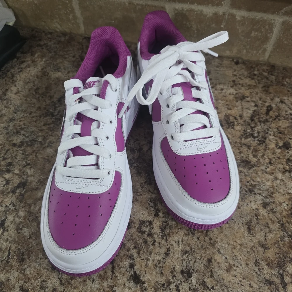 Nike new without